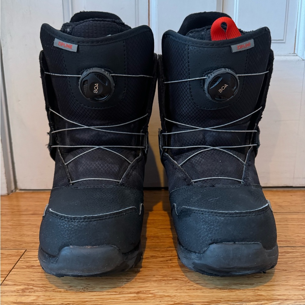 Kids Burton BOA Zipline Snowboard Boots size 7 for boys and girls